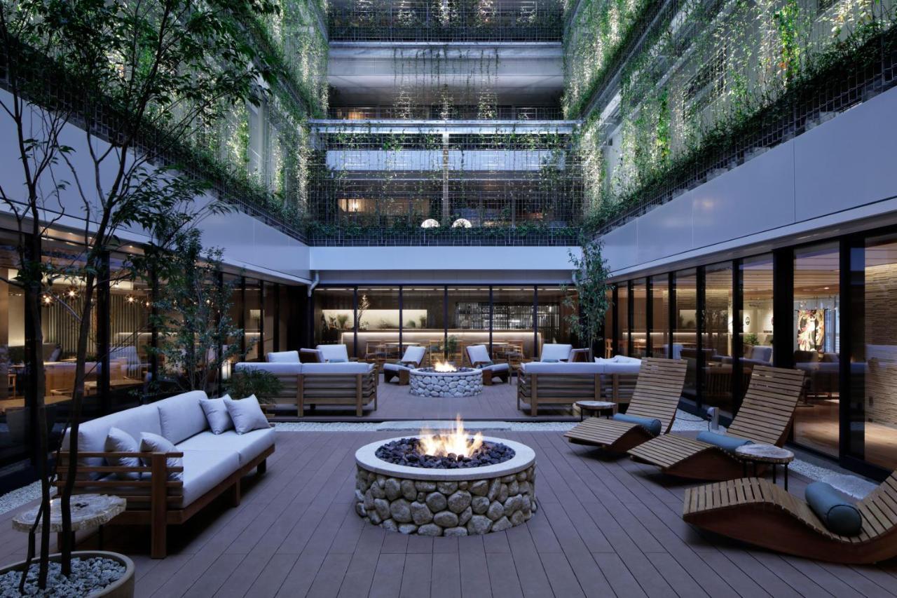 Good Nature Hotel Kioto Exterior foto The hotel's courtyard